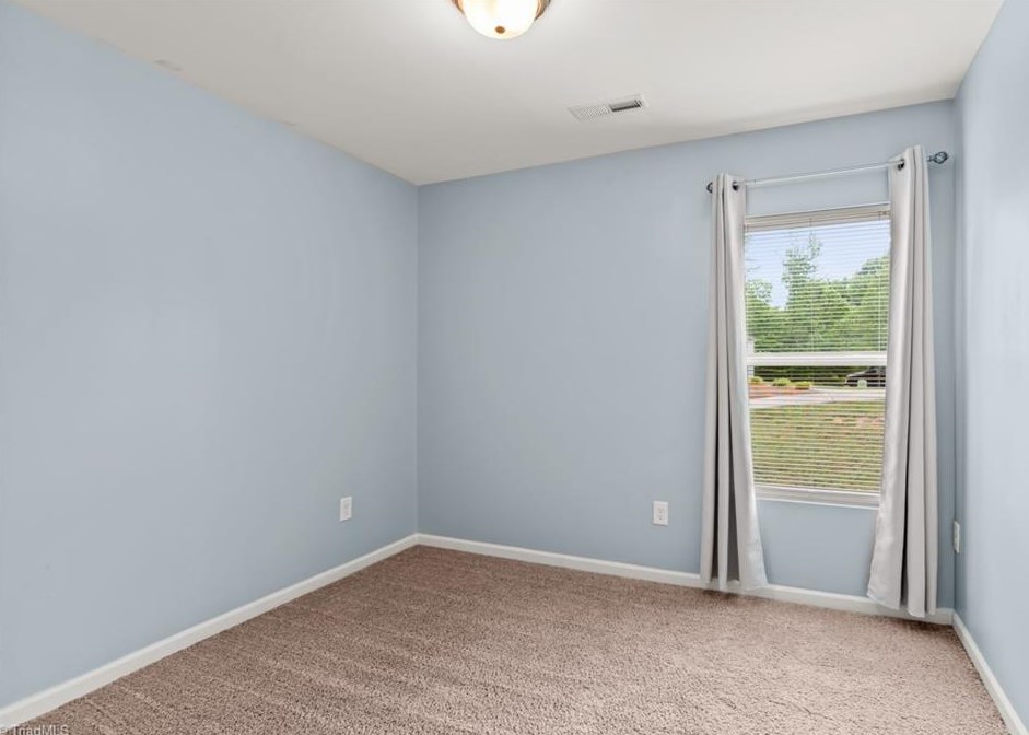 127 High Ridge Ct, Lexington NC  27295-8909 exterior