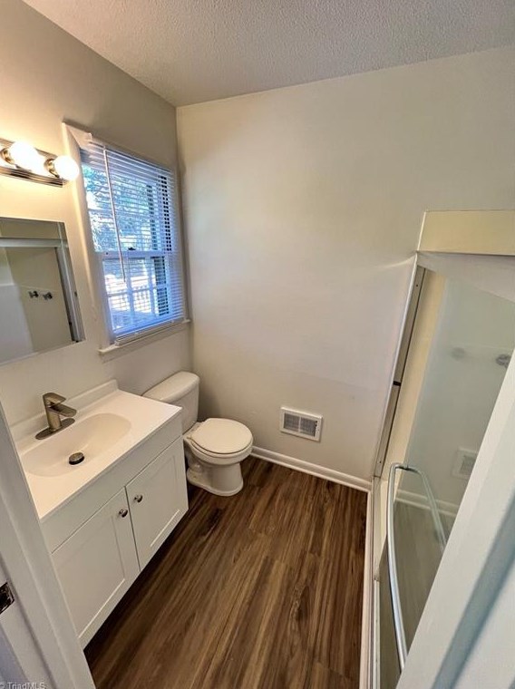 115 Gordon Dr, Winston Salem NC  27104-3709 exterior