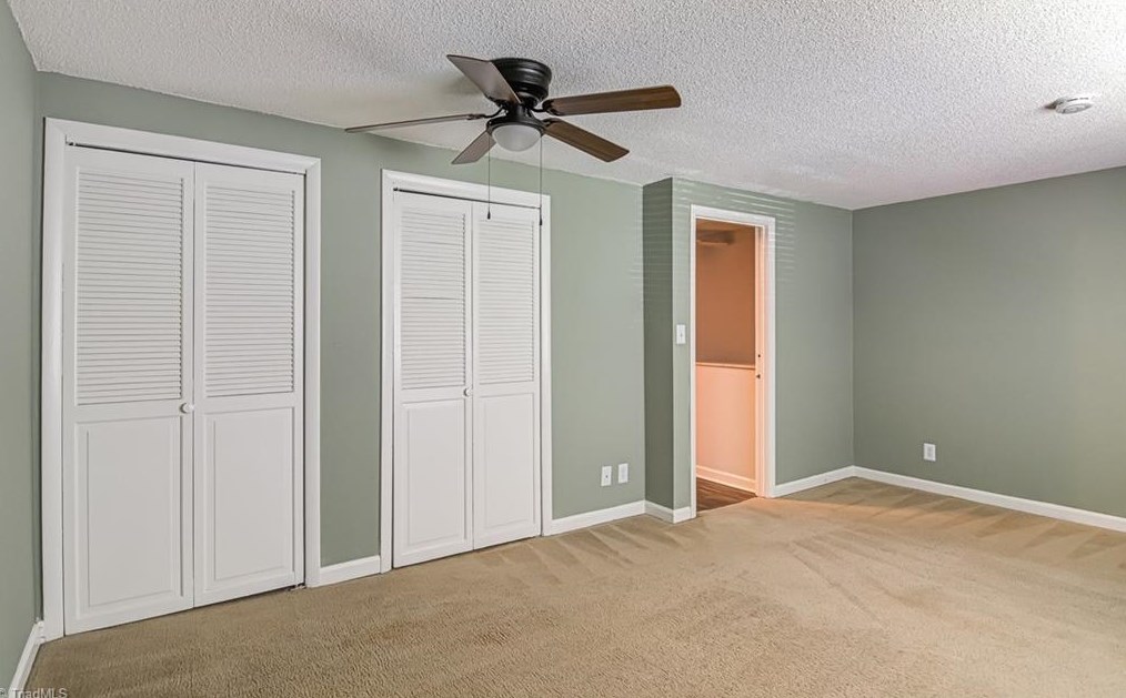 330 Lamplighter Cir, Winston Salem NC  27104-3421 exterior