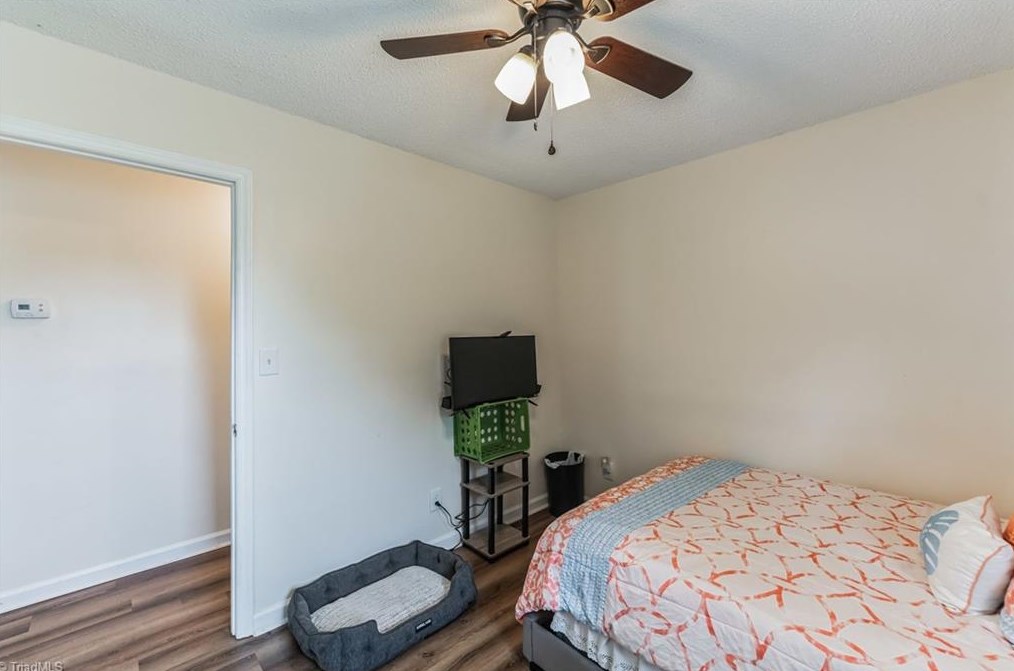 1706 Larkin St, Greensboro NC  27406-2434 exterior