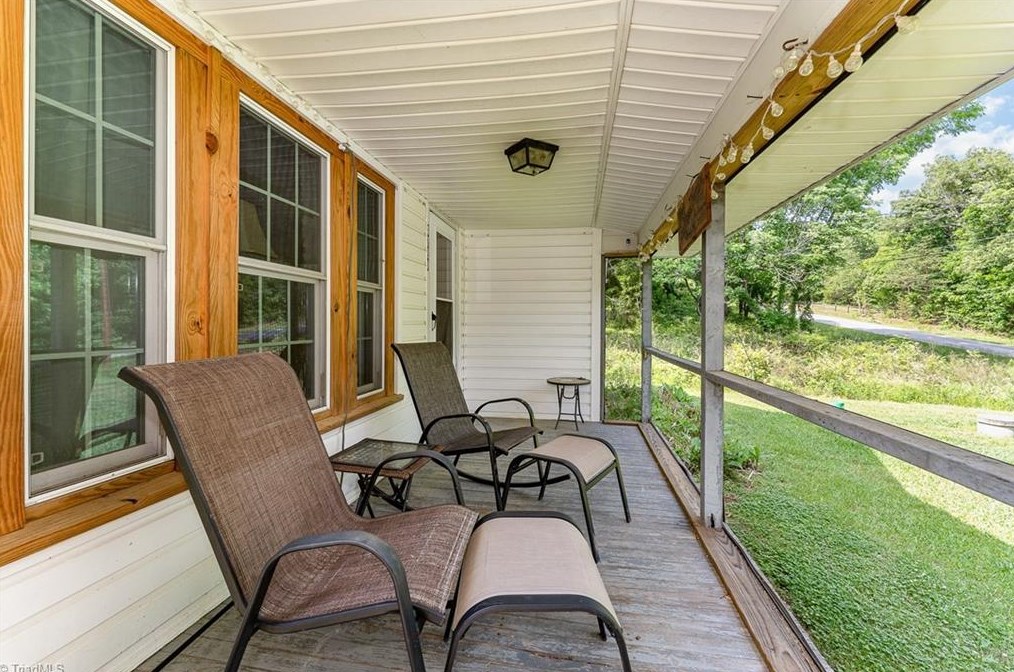 4721 Rolling Rd, Trinity NC  27370-8648 exterior