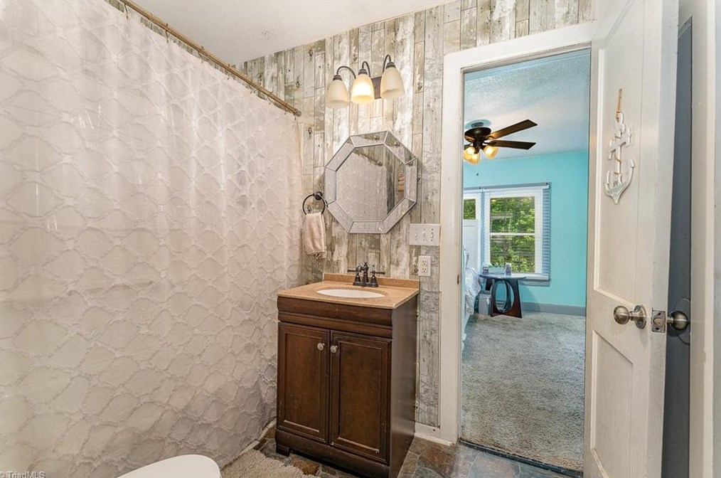 4721 Rolling Rd, Trinity NC  27370-8648 exterior