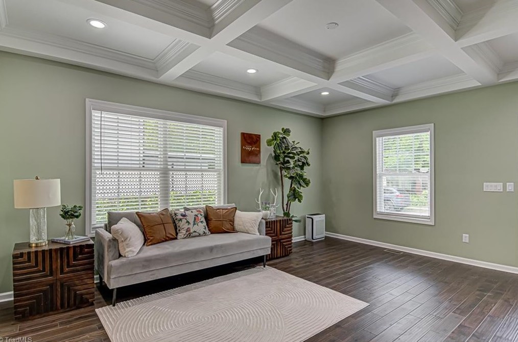 802 Carrick St, High Point NC  27262-3811 exterior