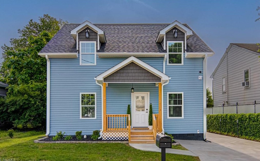 802 Carrick St, High Point NC  27262-3811 exterior