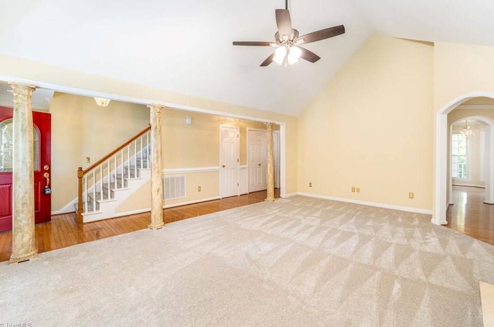 4702 Tower Rd, Greensboro NC  27410-5920 exterior