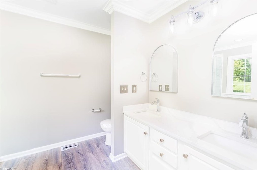 4702 Tower Rd, Greensboro NC  27410-5917 exterior