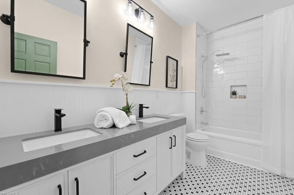 904 Glenwood Ave, Greensboro NC 27403-2907 exterior