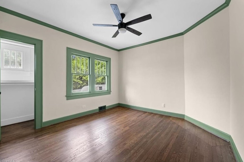 904 Glenwood Ave, Greensboro NC 27403-2907 exterior