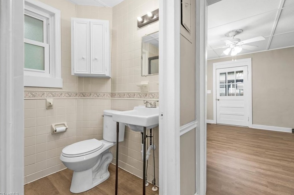 808 Georgia Ave, Thomasville NC  27360-4919 exterior