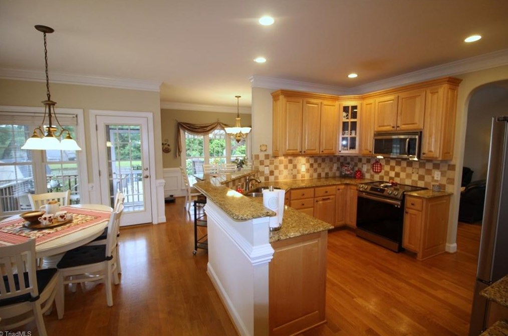 5714 Hidden Orchard Dr, Greensboro NC  27410-2523 exterior