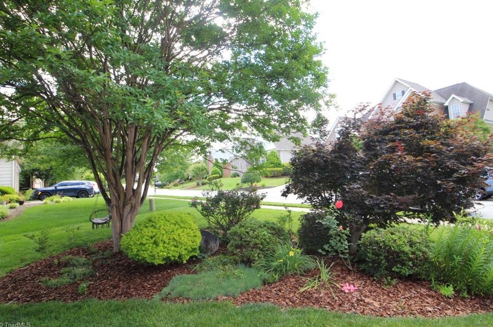 5714 Hidden Orchard Dr, Greensboro NC  27410-2523 exterior