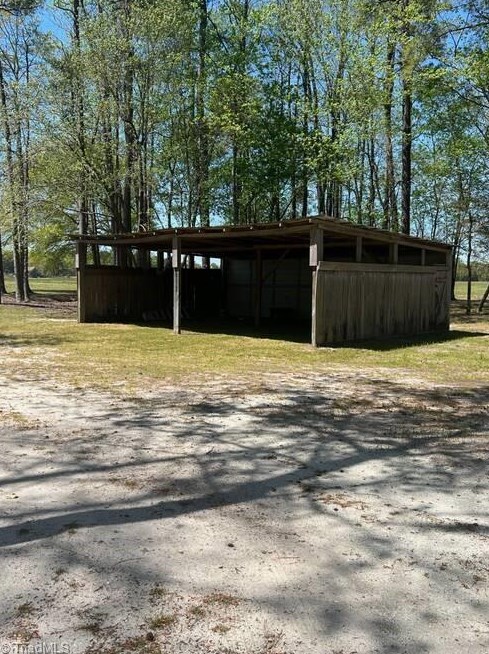 145 Lum Williams Rd, Kenansville NC  28349-8755 exterior