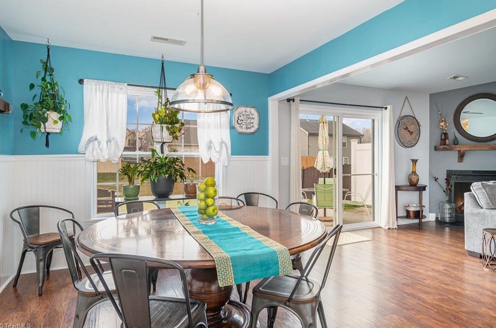 5013 Long Branch Dr, Kernersville NC  27284-7396 exterior