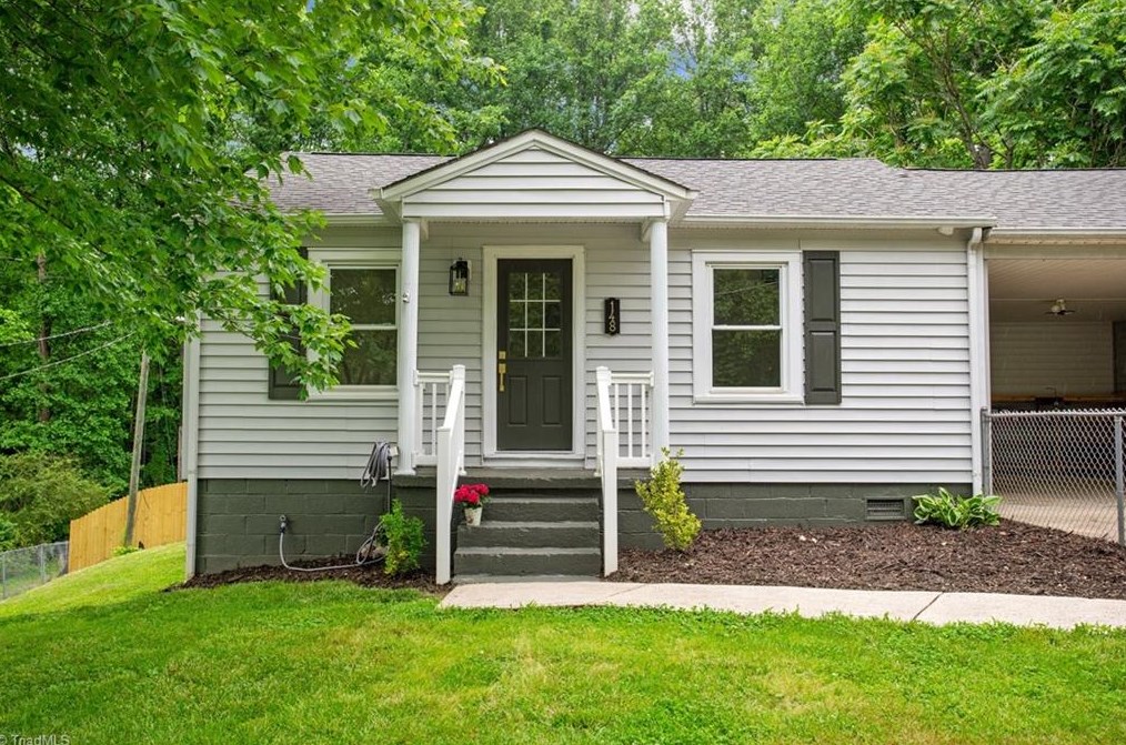 148 Forest Hill Dr, Elkin NC  28621-2306 exterior