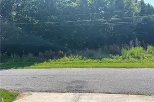 251 Bowers Rd, Thomasville, NC 27360 - Photo 1