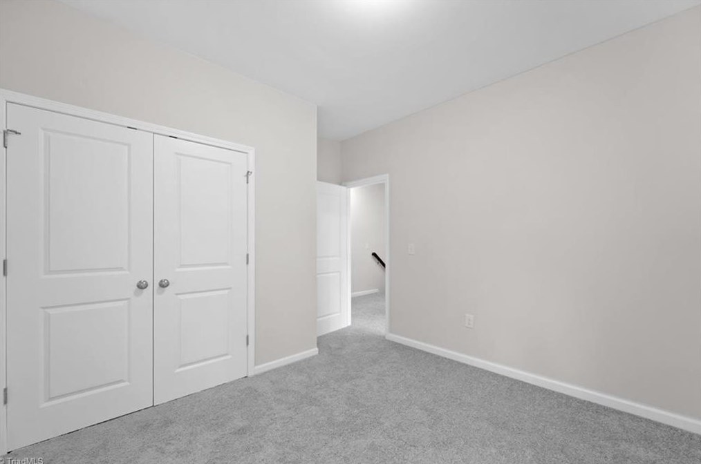 3905 Huckabee Dr, Greensboro NC  27405 exterior