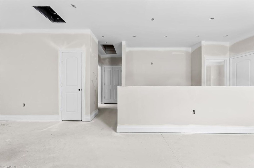 911 Sharon St, High Point NC  27260-7631 exterior