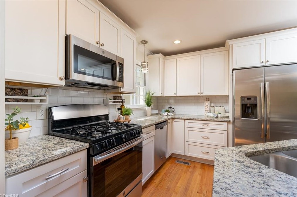 4101 Rockingham Rd, Greensboro NC  27407-7715 exterior