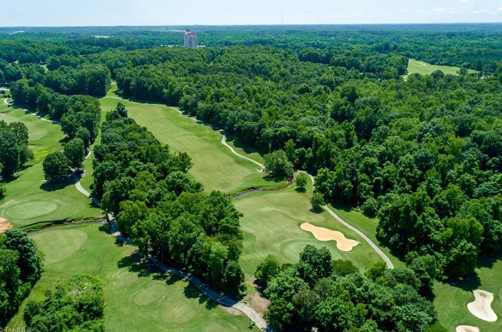 4101 Rockingham Rd, Greensboro NC  27407-7715 exterior