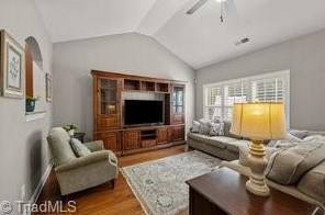 613 Village Lake Dr, Mebane NC  27302-8869 exterior