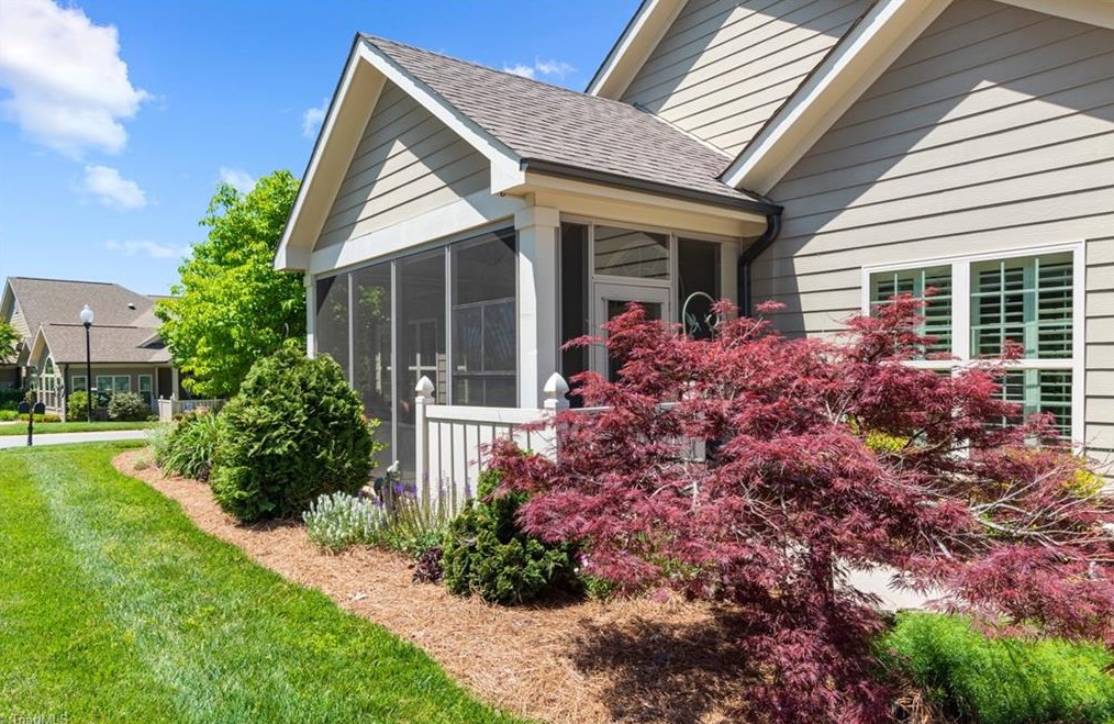 3444 Waterwheel Cir, Winston Salem NC  27103-6477 exterior