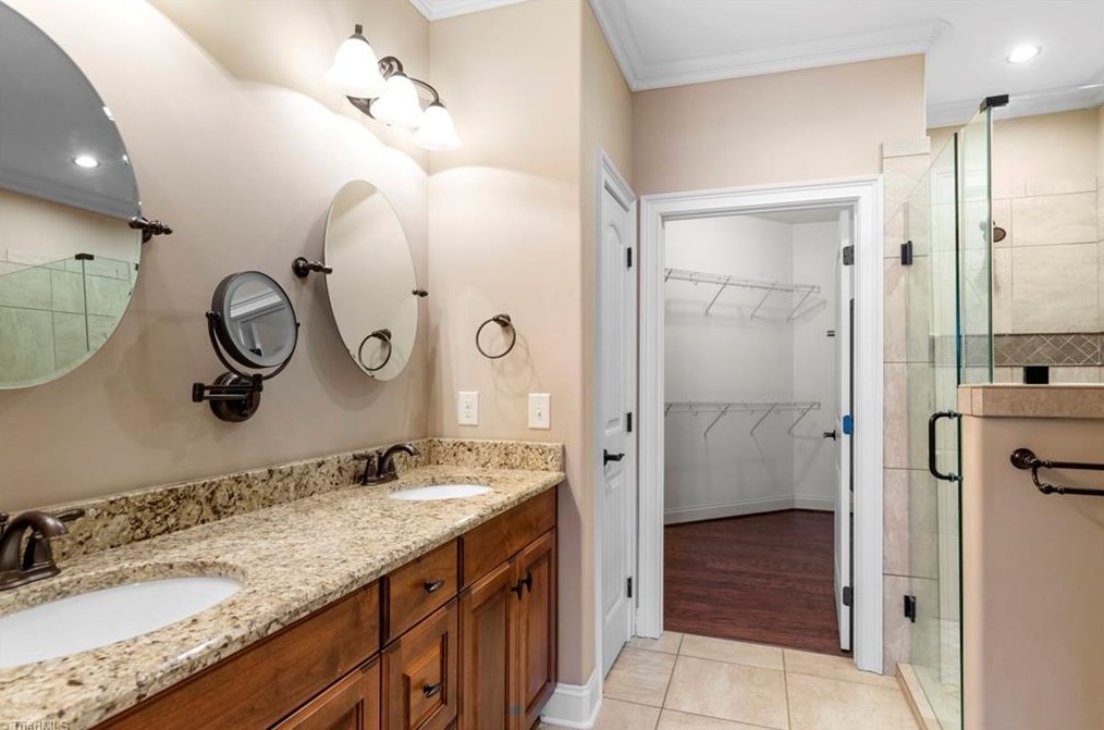 3444 Waterwheel Cir, Winston Salem NC  27103-6477 exterior