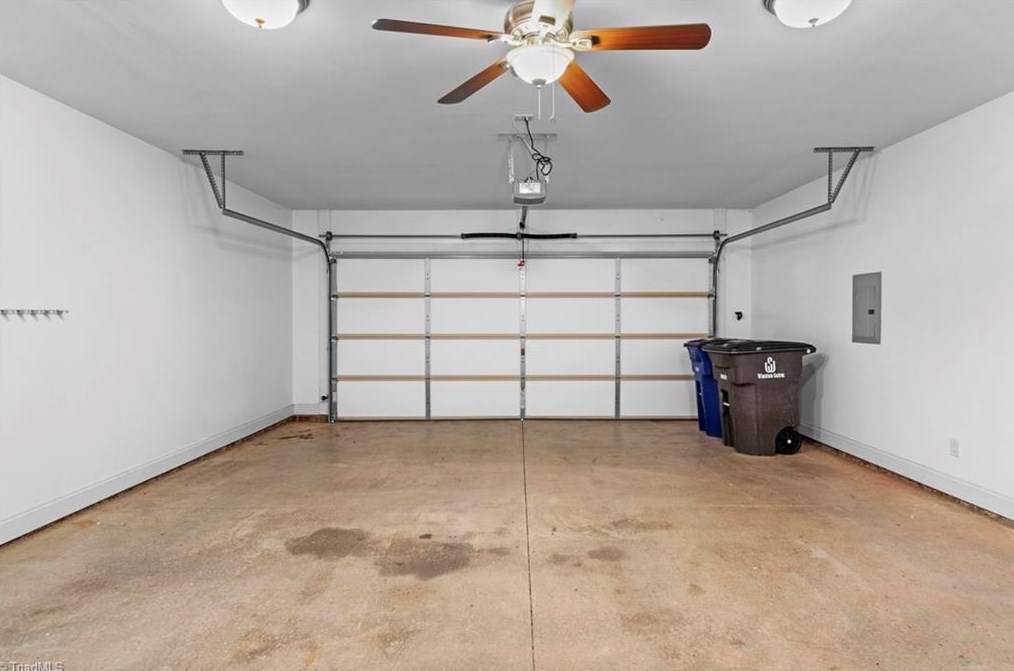 3444 Waterwheel Cir, Winston Salem NC  27103-6477 exterior