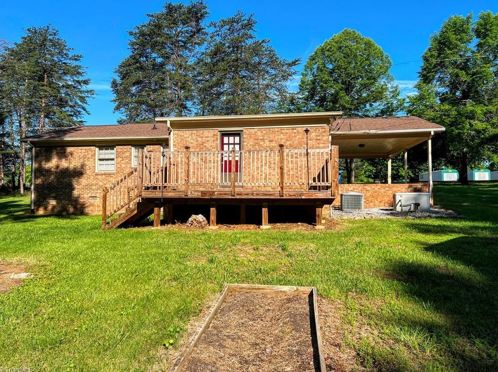 2745 Gideon Grove Church Rd, Stokesdale NC  27357-8100 exterior