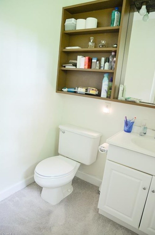 1912 Fox Creek Ct, High Point NC  27265-1498 exterior