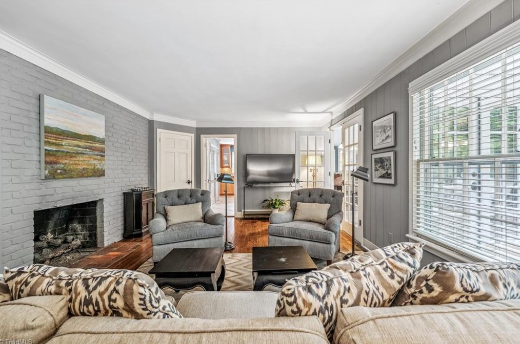 113 Hawkins Dr, Greensboro NC  exterior