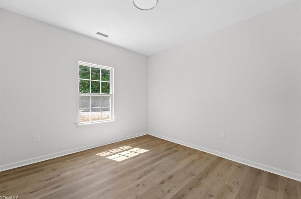 1124 Adams St, High Point NC 27262-6901 exterior