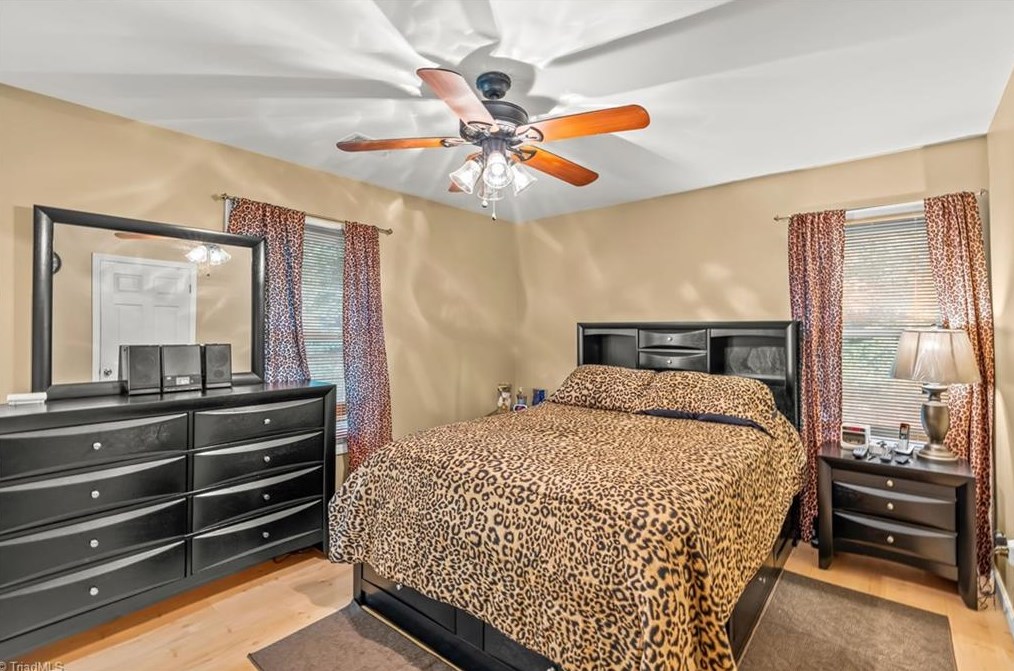 2117 Arbrook Ln, High Point NC 27265-2479 exterior