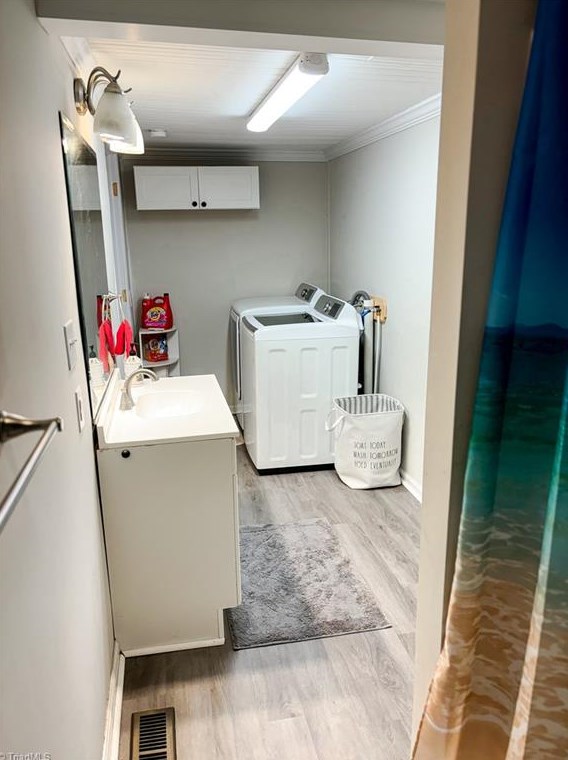 214 Broad St, Mount Airy NC  27030-4685 exterior