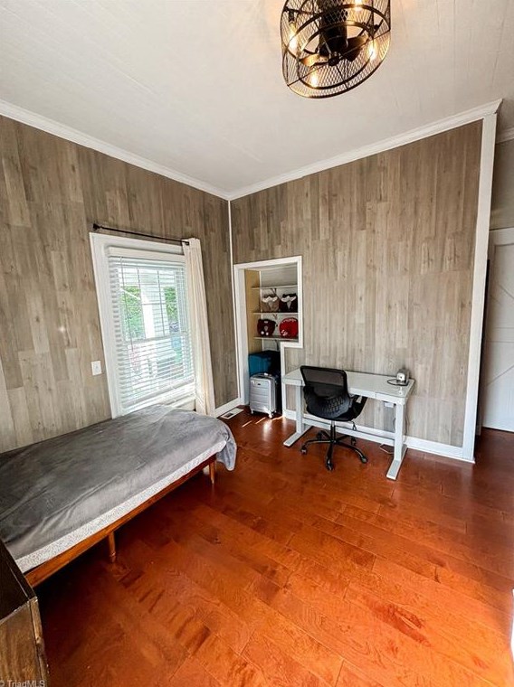 214 Broad St, Mount Airy NC  27030-4685 exterior