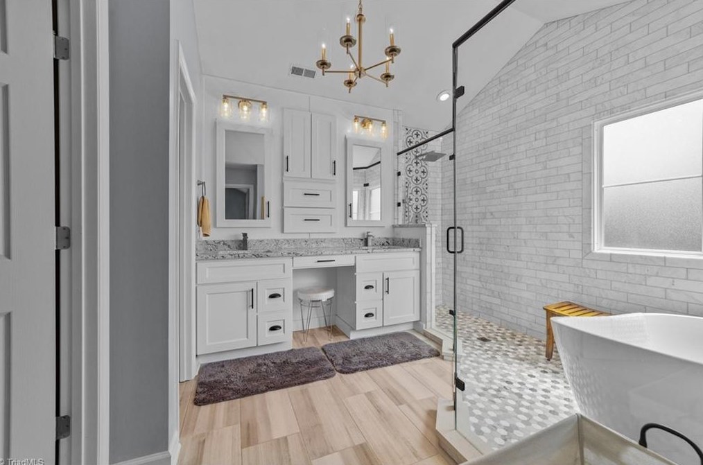 4705 Crystal Lake Dr, Greensboro NC 27410-9353 exterior