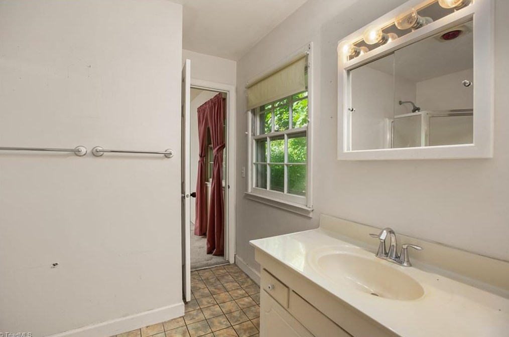 3941 Fieldview Ct, Clemmons NC 27012-9118 exterior