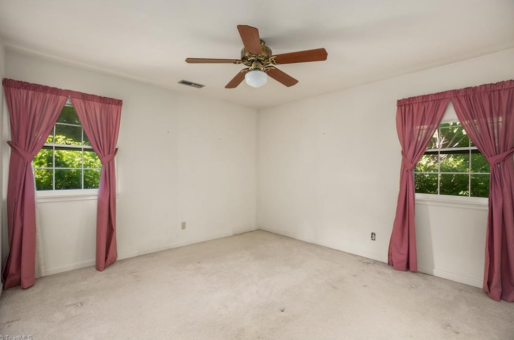 3941 Fieldview Ct, Clemmons NC 27012-9118 exterior