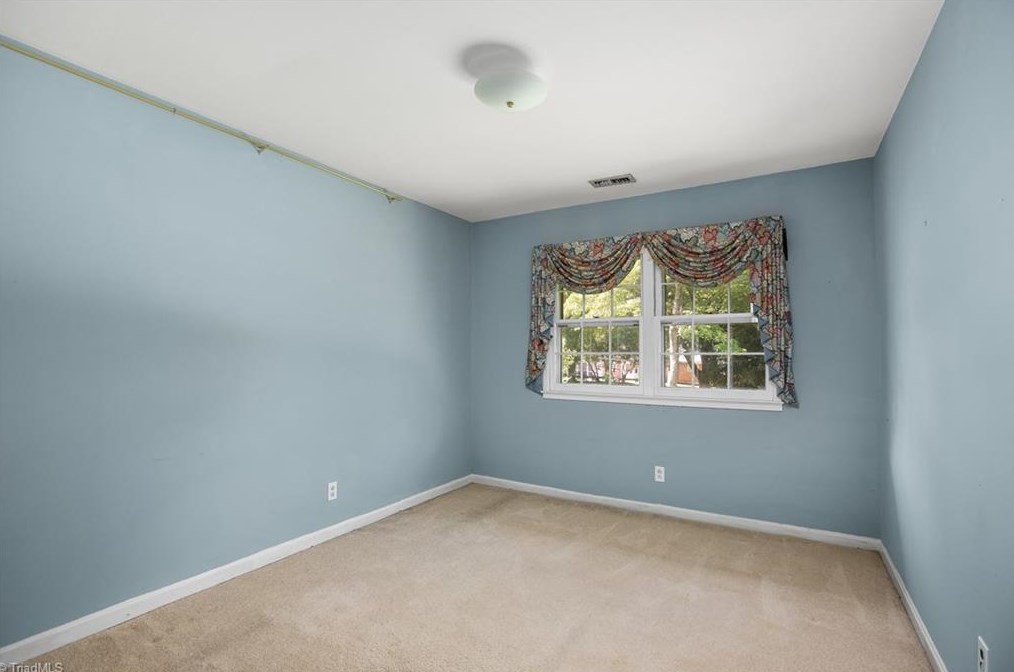 3941 Fieldview Ct, Clemmons NC 27012-9118 exterior