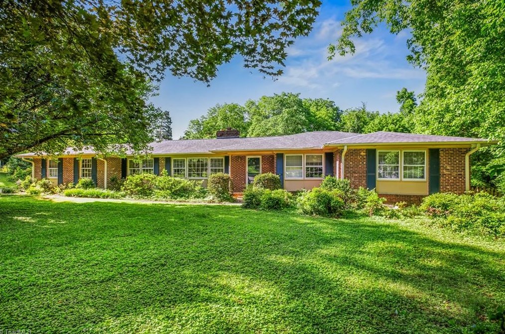 3941 Fieldview Ct, Clemmons NC 27012-9118 exterior