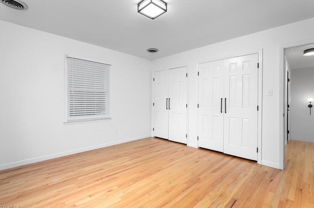 1303 Bearhollow Rd, Greensboro NC  27410-3609 exterior