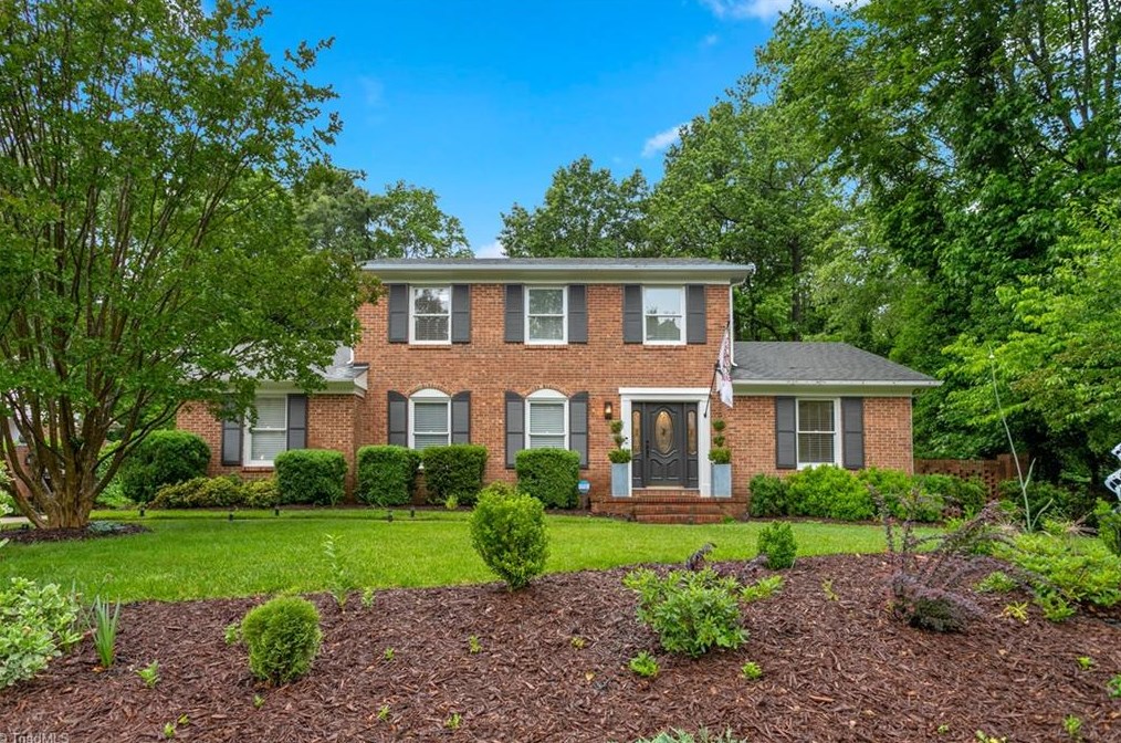 1303 Bearhollow Rd, Greensboro NC  27410-3609 exterior