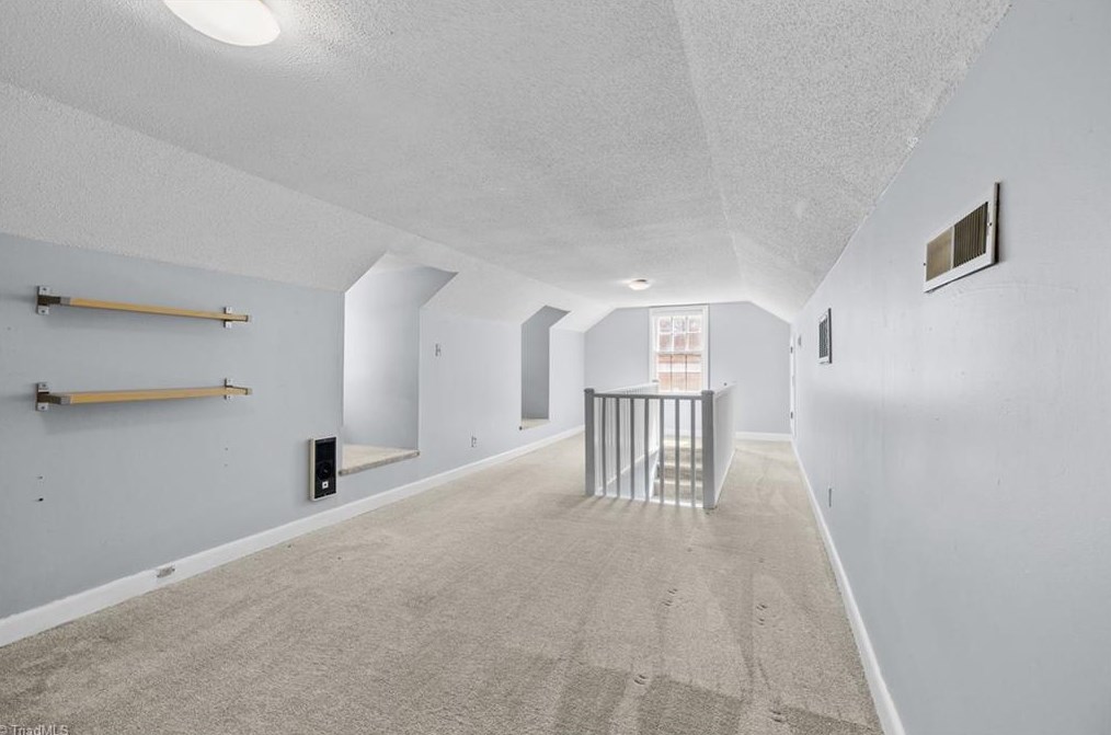 2503 Walker Ave, Greensboro NC  27403-2034 exterior