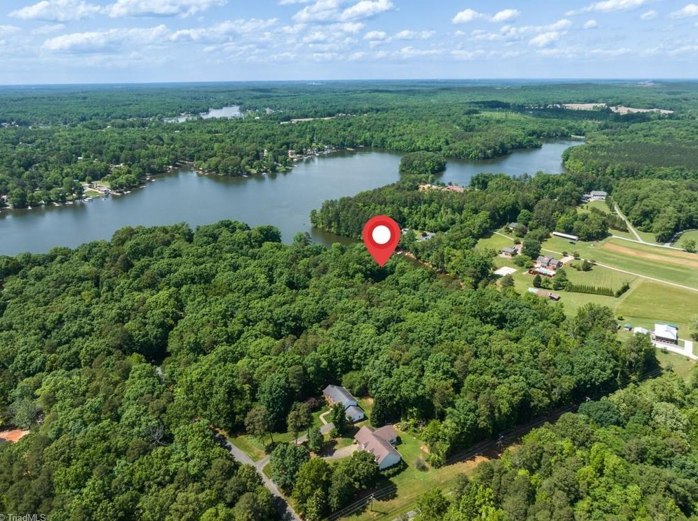 126 Periwinkle Ln, Lexington NC  27292-0023 exterior