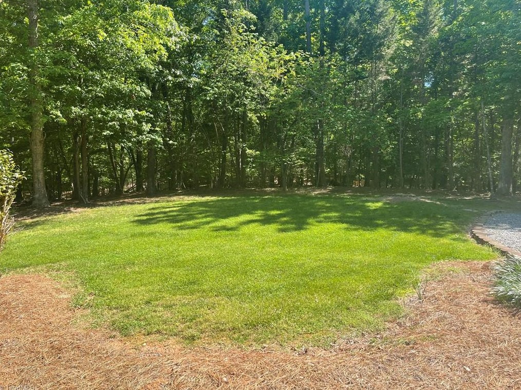 126 Periwinkle Ln, Lexington NC  27292-0023 exterior