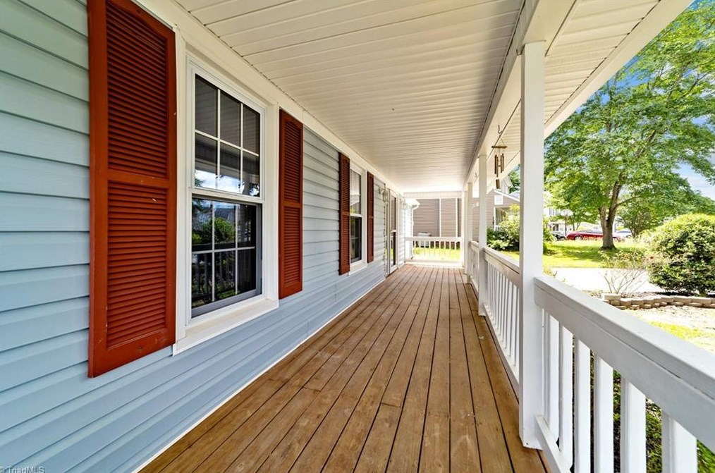 3214 Derby Cir, High Point NC  27265-2596 exterior