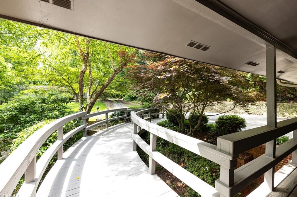 5000 Woodmark Dr, Greensboro NC  27407-8252 exterior