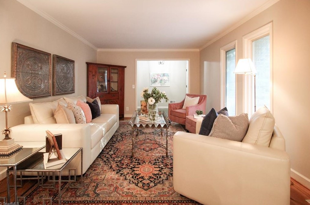 3907 Cascade Dr, Greensboro NC  27410-3909 exterior