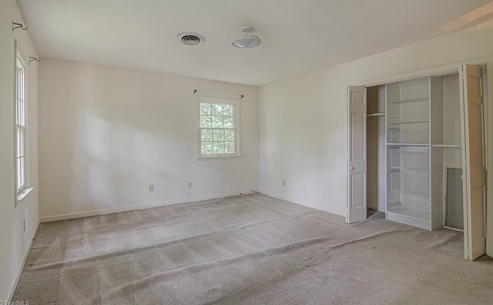 2304 Red Forest Rd, Greensboro NC  exterior