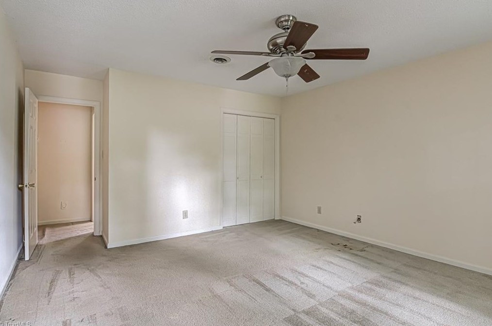 2304 Red Forest Rd, Greensboro NC  exterior