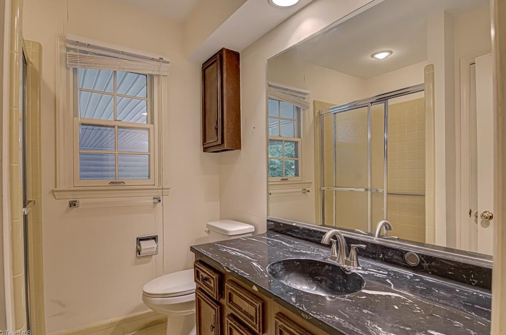 2304 Red Forest Rd, Greensboro NC  exterior